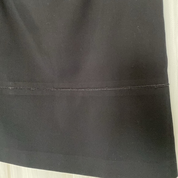 Salvatore Ferragamo Pencil black skirt!Office, business, work! Classic! Size 44 - Picture 2 of 13